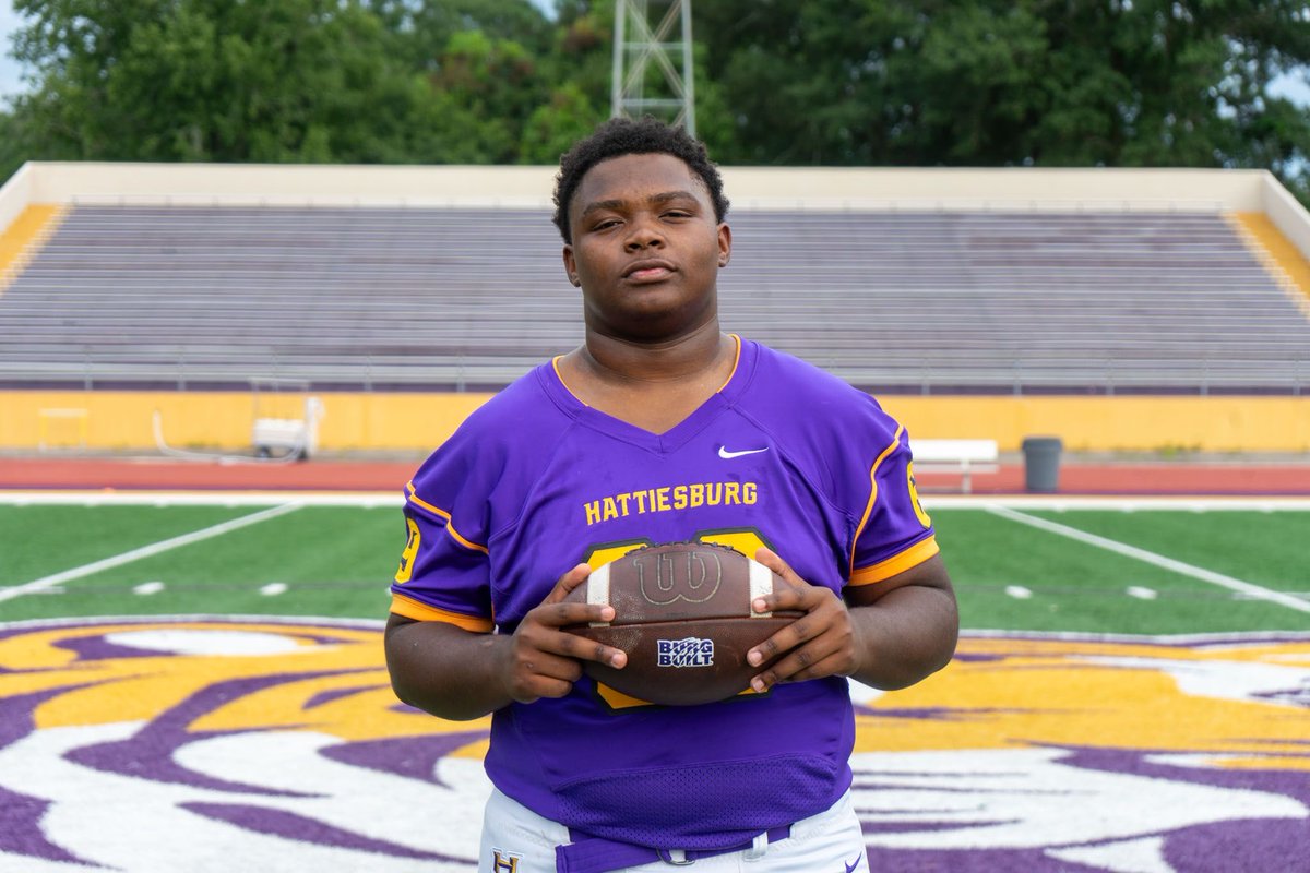 CoachKLacey's tweet photo. Congrats to our very own Tre McQueen for being selected to the MS/AL All Star game. Also congratulations to Legend Garrett for being selected to the Bernard Blackwell North-South game. We look forward to you both representing @BurgBuiltFB!! Go Tigers!!! #EDC https://t.co/ndRjvy1cwR