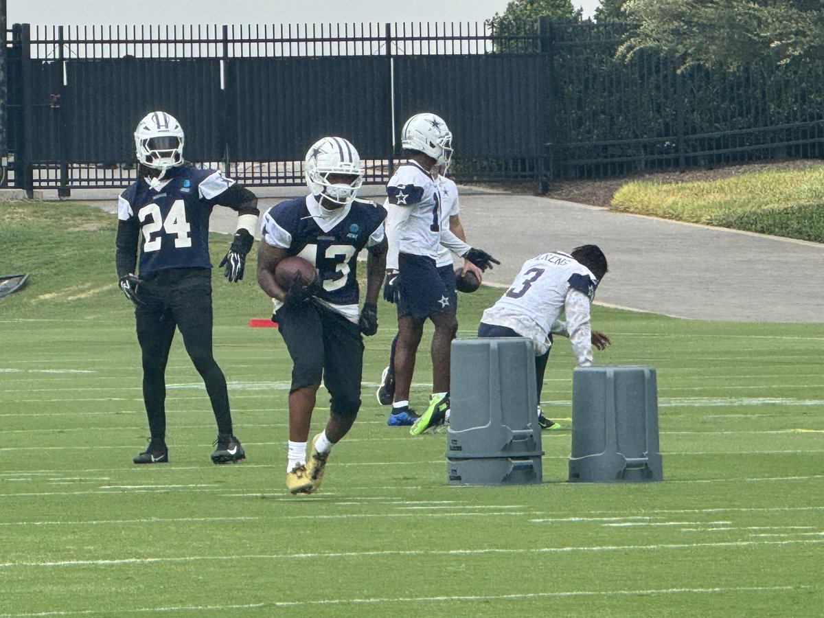 VoiceOfTheStar's tweet photo. Juanyeh Thomas is all smiles in his first practice back with the #Cowboys. 

he could be elevated at early as Sunday vs. Texans. https://t.co/Ojkd5UsGjA