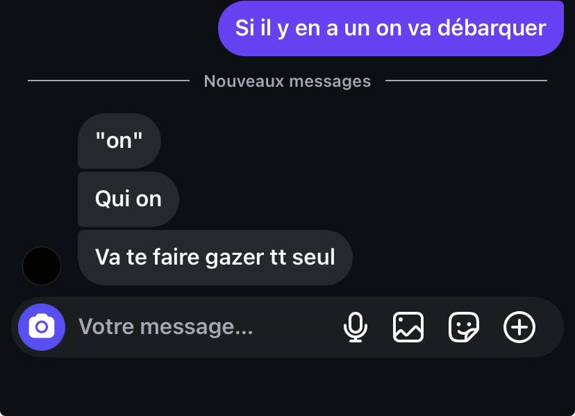 SillyAkatsuna's tweet photo. Je lui ai dit que si ya un blocus on allait débarquer https://t.co/EynlU3uXcd