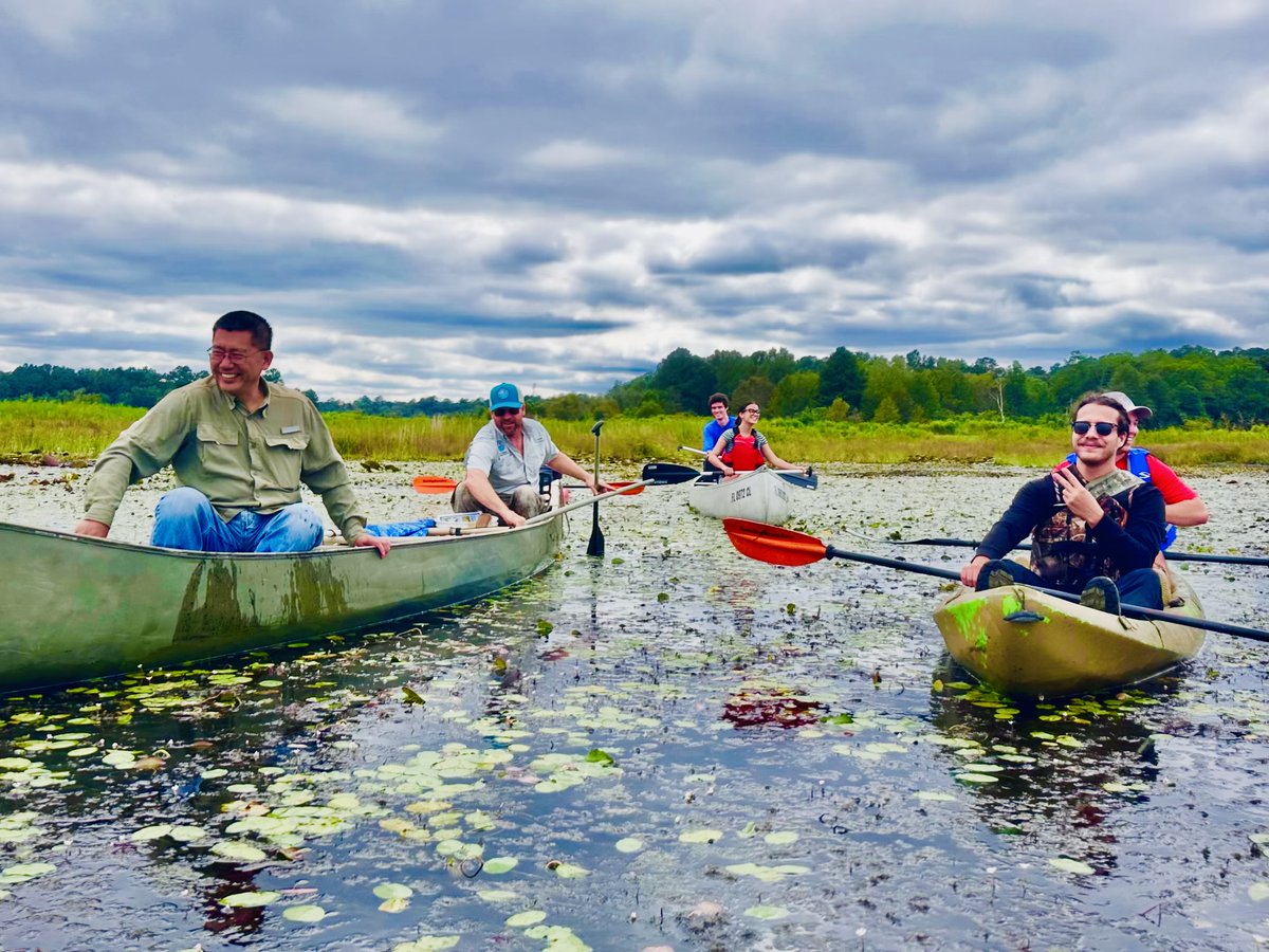 FSUartssciences's tweet photo. How field trips can look when you're a student at @FloridaState... 😎

Ming Ye, a professor in @FSU_EOAS and faculty affiliate of @FSUSciComp, recently provided students in his Principles of Hydrology course the opportunity to kayak and canoe the Lake Jackson Aquatic Preserve — only a 20-minute drive from FSU.

Lake Jackson is the only freshwater lake system in Florida unaffected by engineering constructions such as dams and canals. Instead of using manmade means to manage the ecosystem, Lake Jackson periodically dries out, which spurs a self-cleansing process that hinders invasive plants and restores conditions for native fish breeding, for example.

In getting up close and personal with the lake, students learned more about watersheds and how their quality and quantity can evolve over time. The field trip was preceded by a guest lecture from @LakeJackson850's Sophie Wacongne-Speer, who spoke about the lake’s past, present and future conditions. The students' kayaks and canoes were provided by the Lake Jackson Aquatic Preserve under @FLDEPNews.

To learn more about Ye's hydrology research, which was recently funded by the Florida Department of Environmental Protection, visit: https://t.co/hclI1JTK2n.

📸 Ming Ye and Laura Short