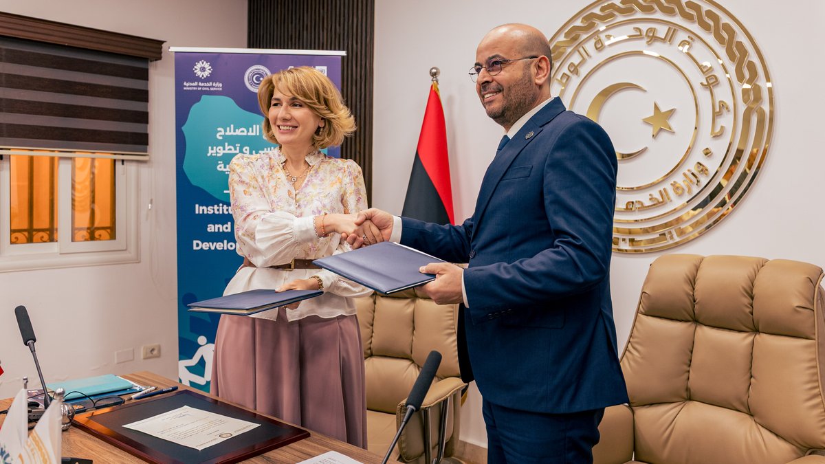 UNDPLibya's tweet photo. Today, the Ministry of Civil Service &amp; @UNDP signed a key agreement to advance civil service reform &amp; strengthen public institutions.
Through this partnership, we support nationally led efforts to build effective, accountable, &amp;responsive institutions for sustainable development. https://t.co/Nvo7o6ziyT