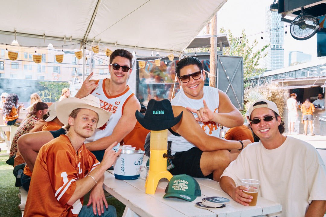 Kalshi_Traders's tweet photo. Catch us in Austin, Texas. 🤠 https://t.co/vkX1jzq6Az