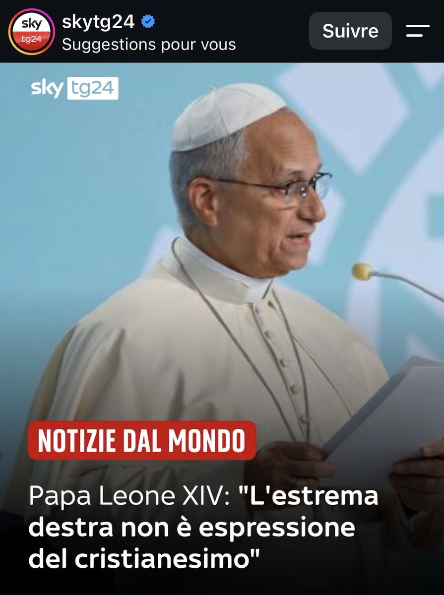 _ilpartigiano's tweet photo. « L’extrême droite n’est pas une expression du christianisme » 

Le Pape Léon XIV lors de sa conférence de presse dans son vol retour de Metz à Rome. 🥰 https://t.co/JNvcqoqTLF