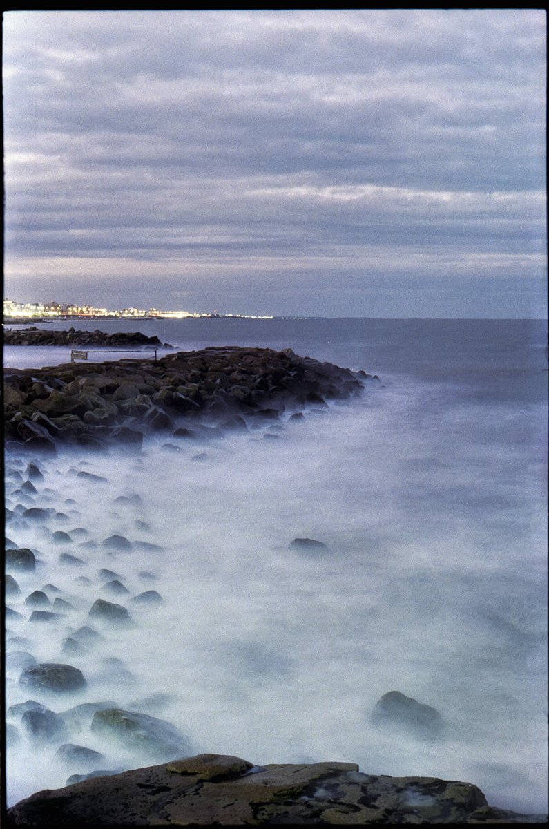 suffer_rosa's tweet photo. olas
mar del plata
35mm https://t.co/1WPxvLGxxe