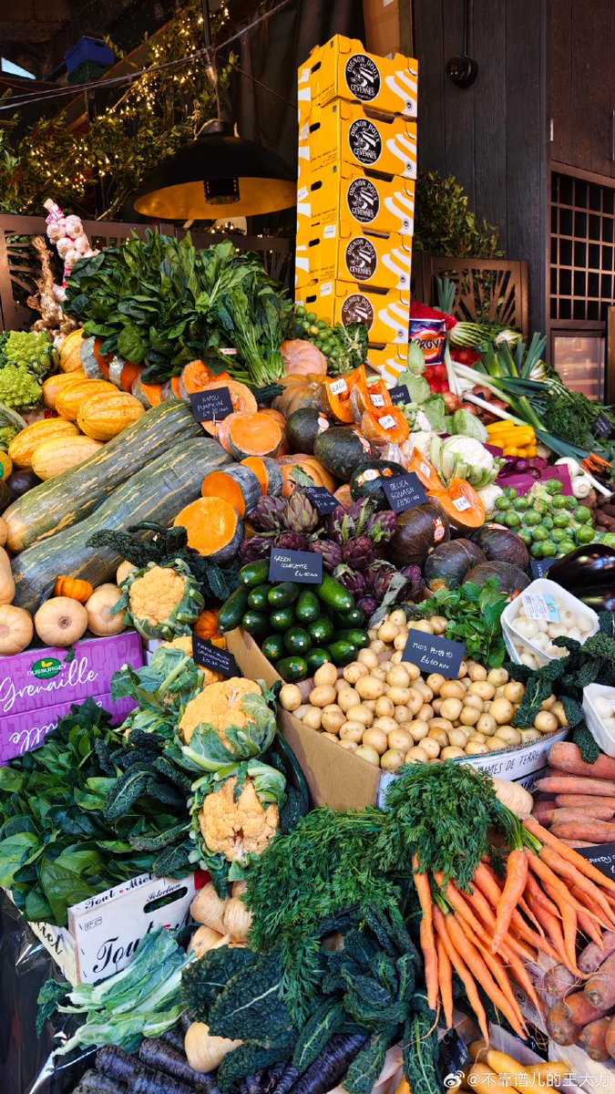 NinfaLws's tweet photo. Necesitas ingredientes frescos para cocinar esta semana Tenemos verduras de huerto, carnes locales y pan recién horneado Ven a nuestra tienda hoy! https://t.co/a9u6ccEfXT