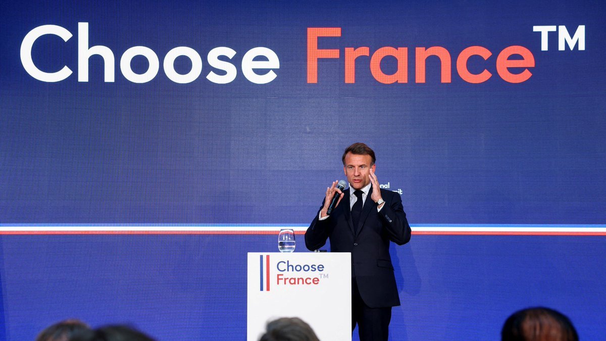SadeBut's tweet photo. @bfmbusiness CHAMPIONS DU MONDE!!!! 🤣🤣🤣🤣
Il faut encore payer une nouvelle instance de cybersécurité pour cybersécuriser les agences de cybersécurité.....🤔 
Et en même temps.... #ChooseFrance #StartupNation
Impayables....  🤣🤣🤣 https://t.co/M89APq1lr0