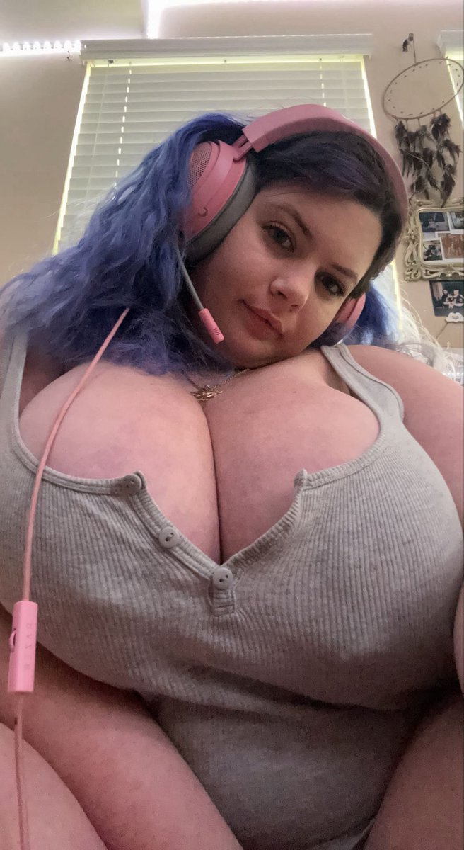 MzMilkers's tweet photo. 🫶 https://t.co/fhjqMy92Rd  #fansly #nsfw https://t.co/taLsot2CEL