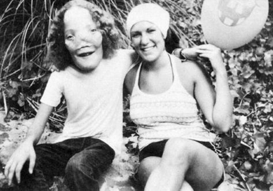 GregGuillotine6's tweet photo. @lauren_w67 The REAL Rocky and his mom. https://t.co/7owpMez7C5
