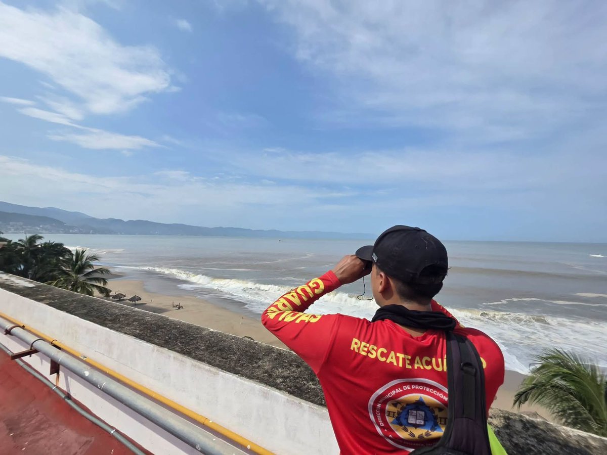 EmisorSLP's tweet photo. https://t.co/nloGUAZ4wa Más de 60 horas de angustia: el mar se la llevó… sigue la búsqueda https://t.co/2haKTxf7wc