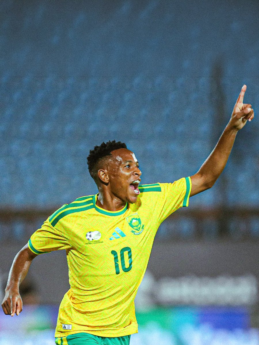 CAF_Online's tweet photo. Mofokeng with the double! 🇿🇦🔥

A brace to power Bafana Bafana to victory in the #TotalEnergiesAFCONQ2027. https://t.co/eODSrUhEec