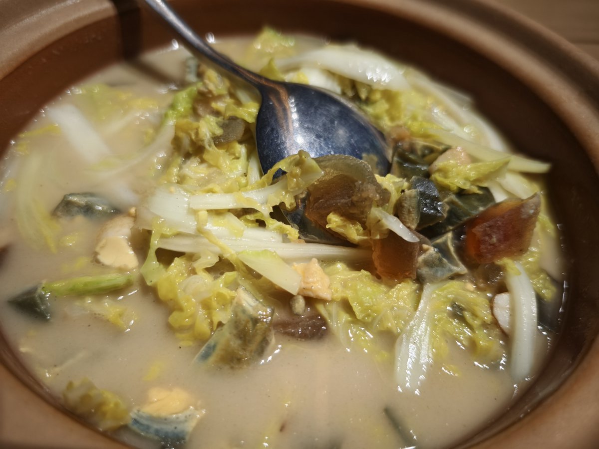LesleeTipsn9's tweet photo. Hoy cocino arroz por mí mismo, no más comida para llevar que me arruina el bolsillo — pequeo cambio que me hace sentir mucho más tranquilo! https://t.co/KG7tGNmPVy