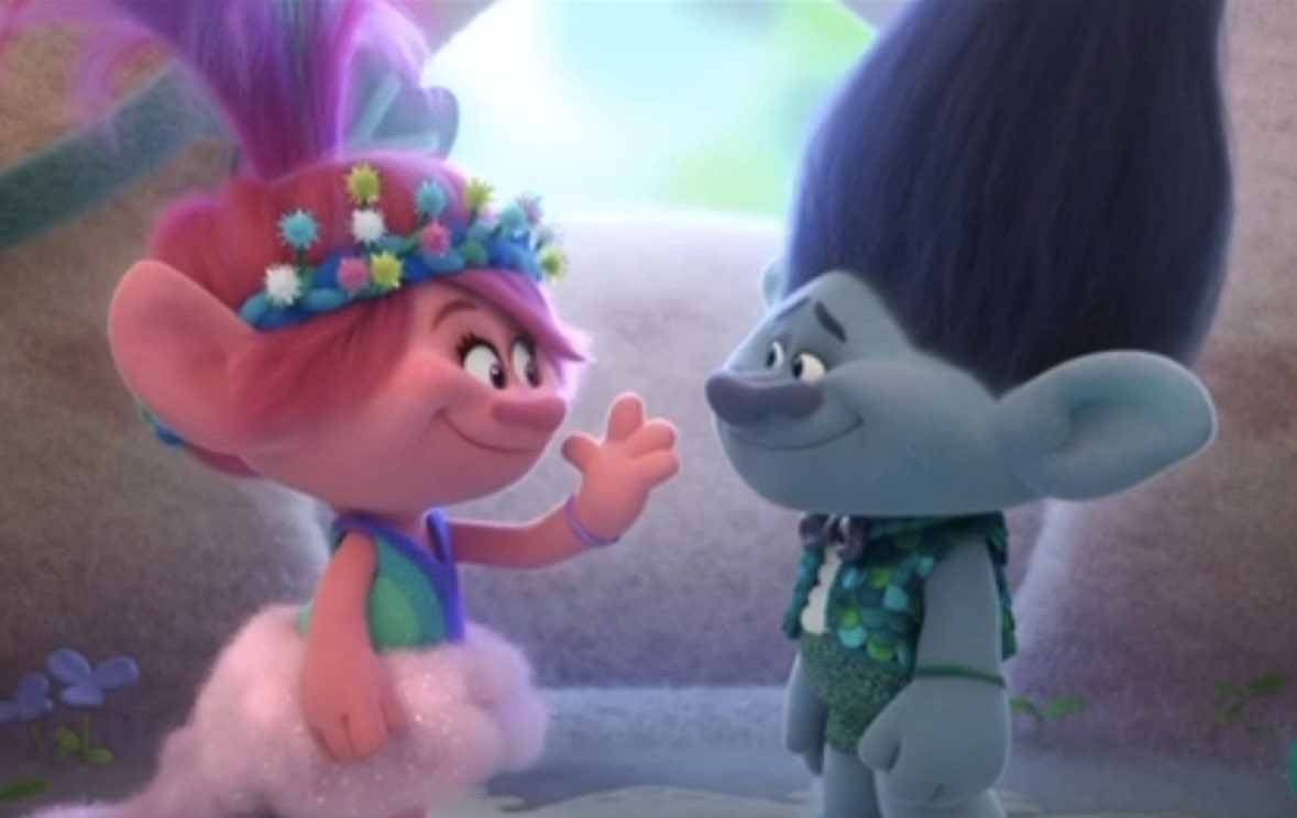 blxnkables's tweet photo. photo so cute you wouldn’t even think that they were talking about how weird it would be to get married to each other 5 seconds before https://t.co/F4TfALjjj0