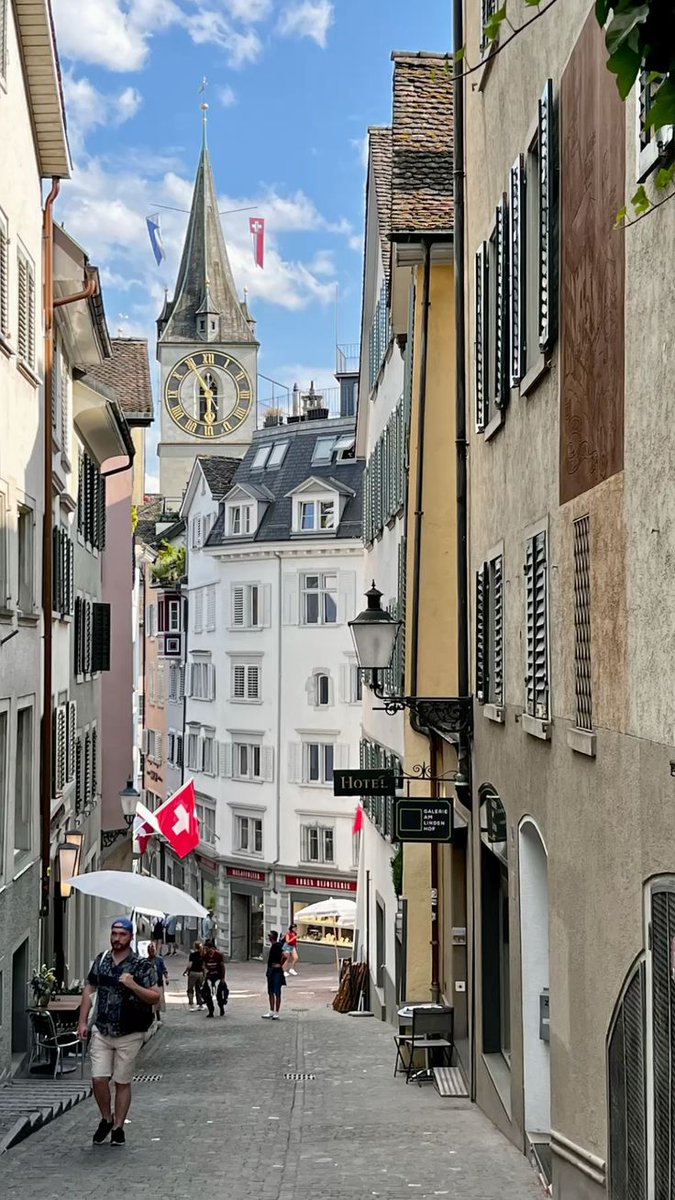maddoxreid_io's tweet photo. Me and @marcuslau_io  landed in Zurich for a @cloudnar_io team meeting! 🇨🇭

Crazy to think it’s been exactly 5 years in this community. A lot has happened since then, and looking back at how far we’ve come makes me even more excited for what’s ahead.

Looking forward to meeting new people, building new things, and continuing this journey with everyone who’s been part of it along the way.

Cloudnar - Every memecoin has a story.