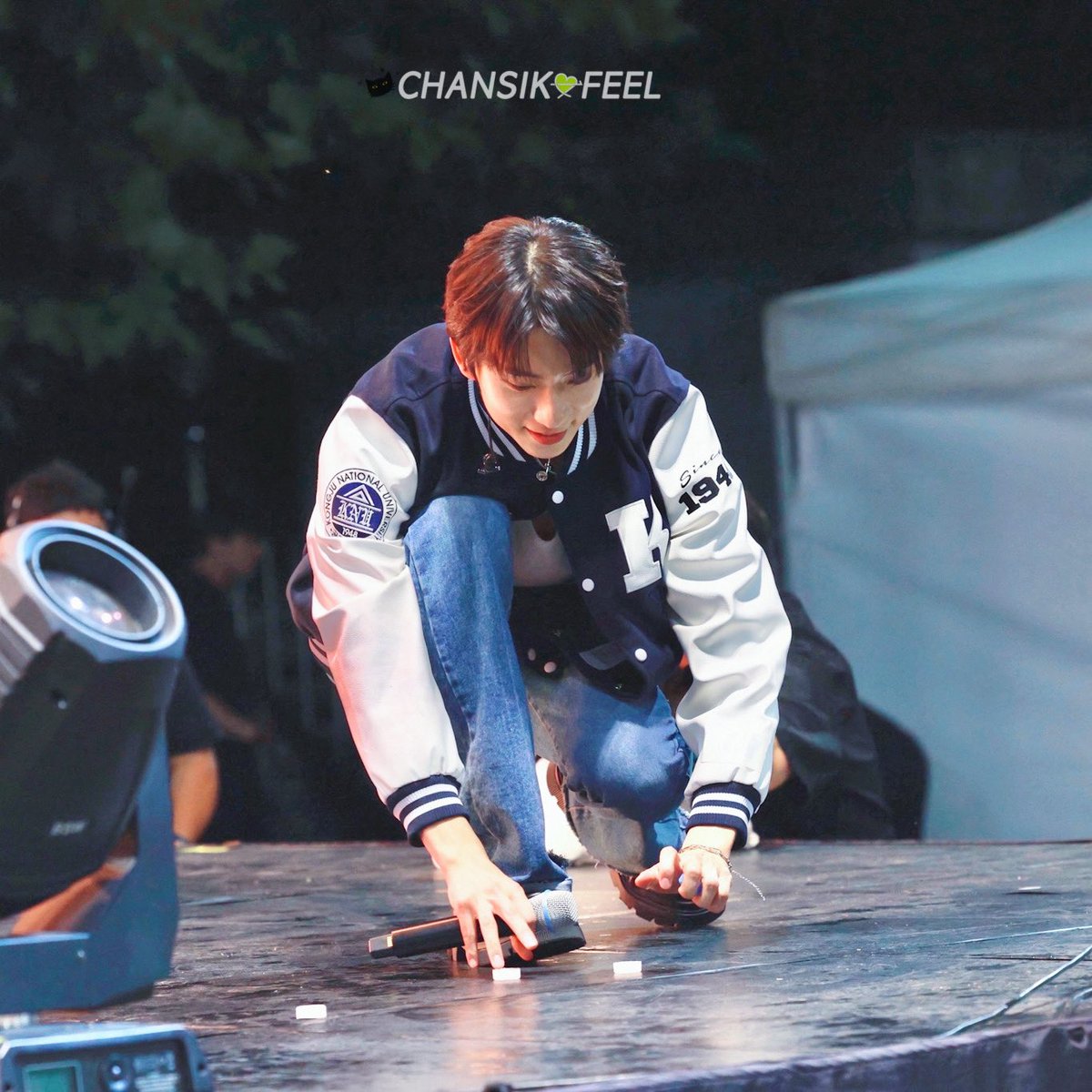 chansikfeel's tweet photo. 260930 공주대학교 축제
공찬이를 좋아하는 수천수만의 이유 중 하나🖤
#B1A4 #공찬 @B1A4_gongchan https://t.co/CfIQH1zw6M