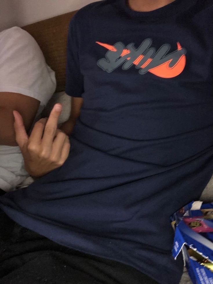 rk91_rk's tweet photo. Ce soir j’vais sortir tous mes démons en moi pour éduquer des ptites Zemel de race blancs 😈😈 Qui est dispo ?

-Cam X Voc bien Haram dispo !
-Lavage de cerveaux 
-Offrande obligatoire pour votre supérieur !!
#Moneyslave #Findom #slave https://t.co/XqvPxTPTYT