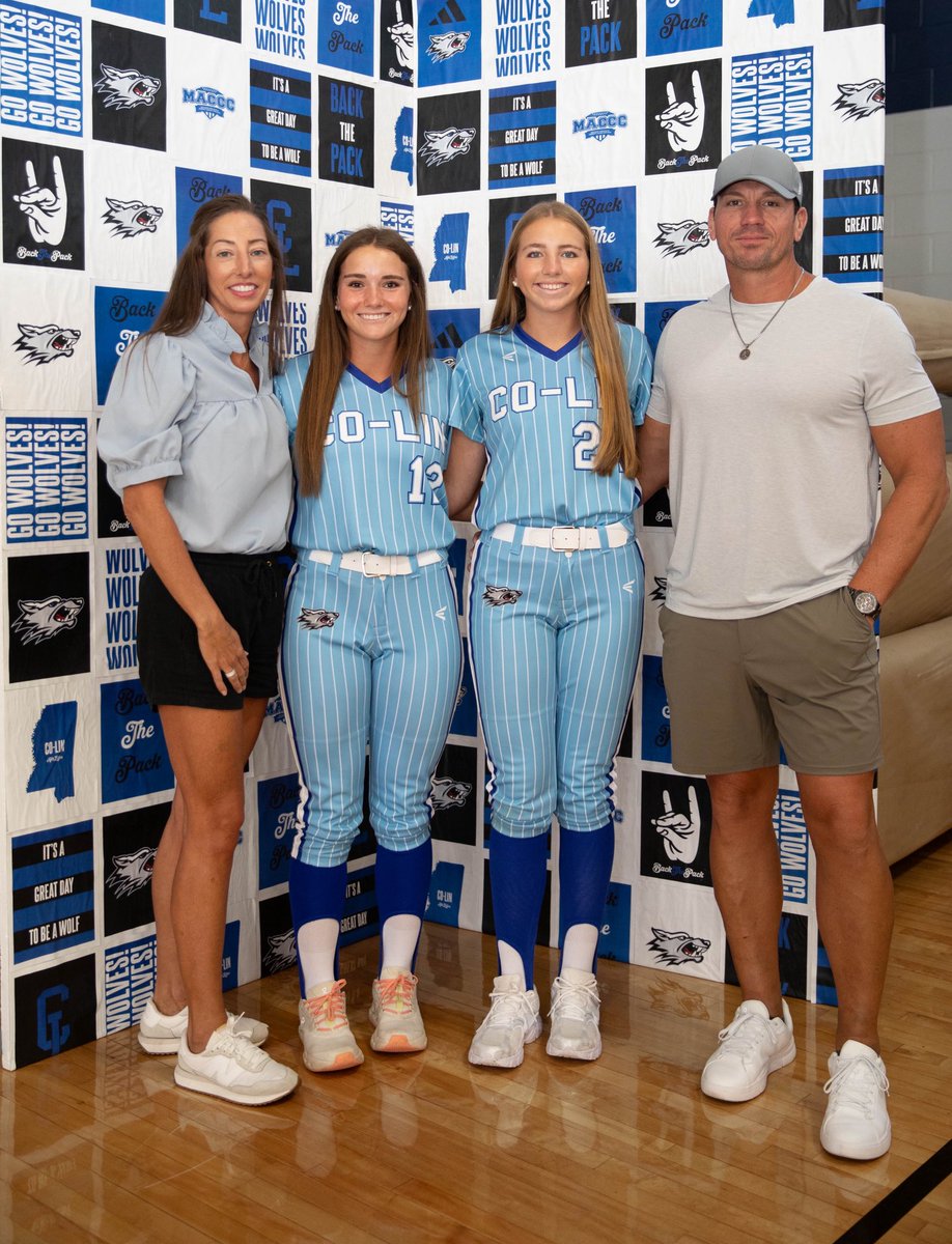 kyndall_landry's tweet photo. Thank you for the amazing day! 🤍🩵
#Backthepack #wolfpack @coachbeall07 @CoLinSoftball @_STAsoftball @MarucciPatsBR https://t.co/05fnG4DlqH
