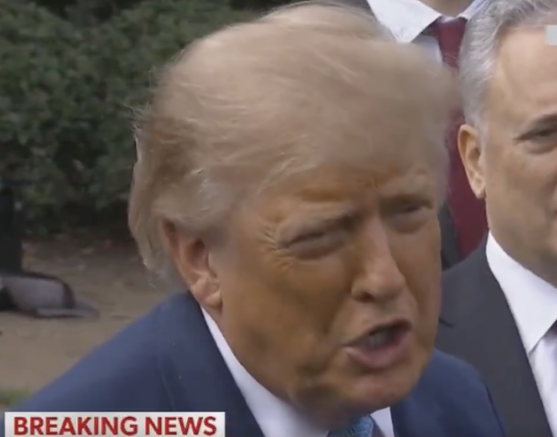 dad_dot_jpeg's tweet photo. god damn man he's such a fat ugly bastard its crazy that he looks like this https://t.co/4i9ZWOyLCZ