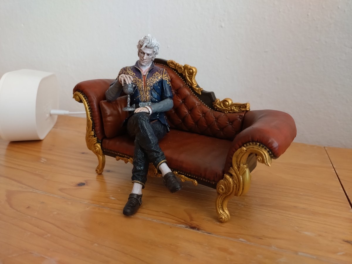 uchiha_mariko's tweet photo. #BaldursGate3 #bg3 #Astarion #nomnom_figures
Completely finished! YAY!!!! 😌🥰❤️
For some reason, I feel like he doesn't stand out as much in the photo as he actually does. 🤔😅 https://t.co/aB3wJN6e3C