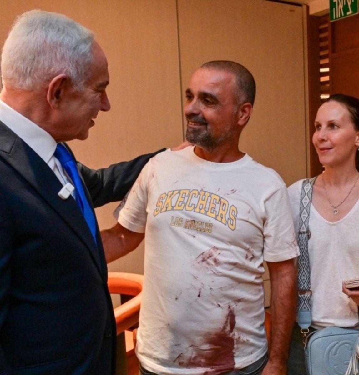 0252Anirudha's tweet photo. We must not forget another #IsraeliHERO #Yaniv; thanks to his swift actions, the crew and 180 passengers—including #CaptainSumit—were saved during this journey.#Flydubai flight #FZ1073.
At this moment, we can see that the Hon. #PMofIsrael has gone to meet him. Congrats 👏🏻🎉 BRO. https://t.co/eIAF5J3RZD