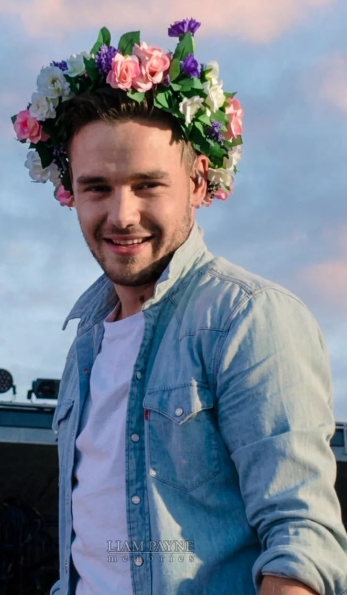 VickyNicole3's tweet photo. 102 weeks, Liam... 💔 miss you so incredibly much https://t.co/9Uxvp71u4r