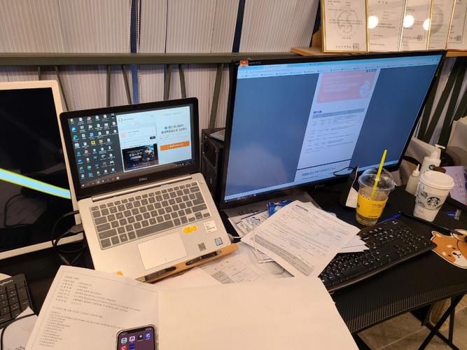 Reasbeckse's tweet photo. Hoy terminé de preparar la presentación del proyecto y entregué los informes antes de hora. Un día productivo en la oficina! https://t.co/yRt4Or5suc