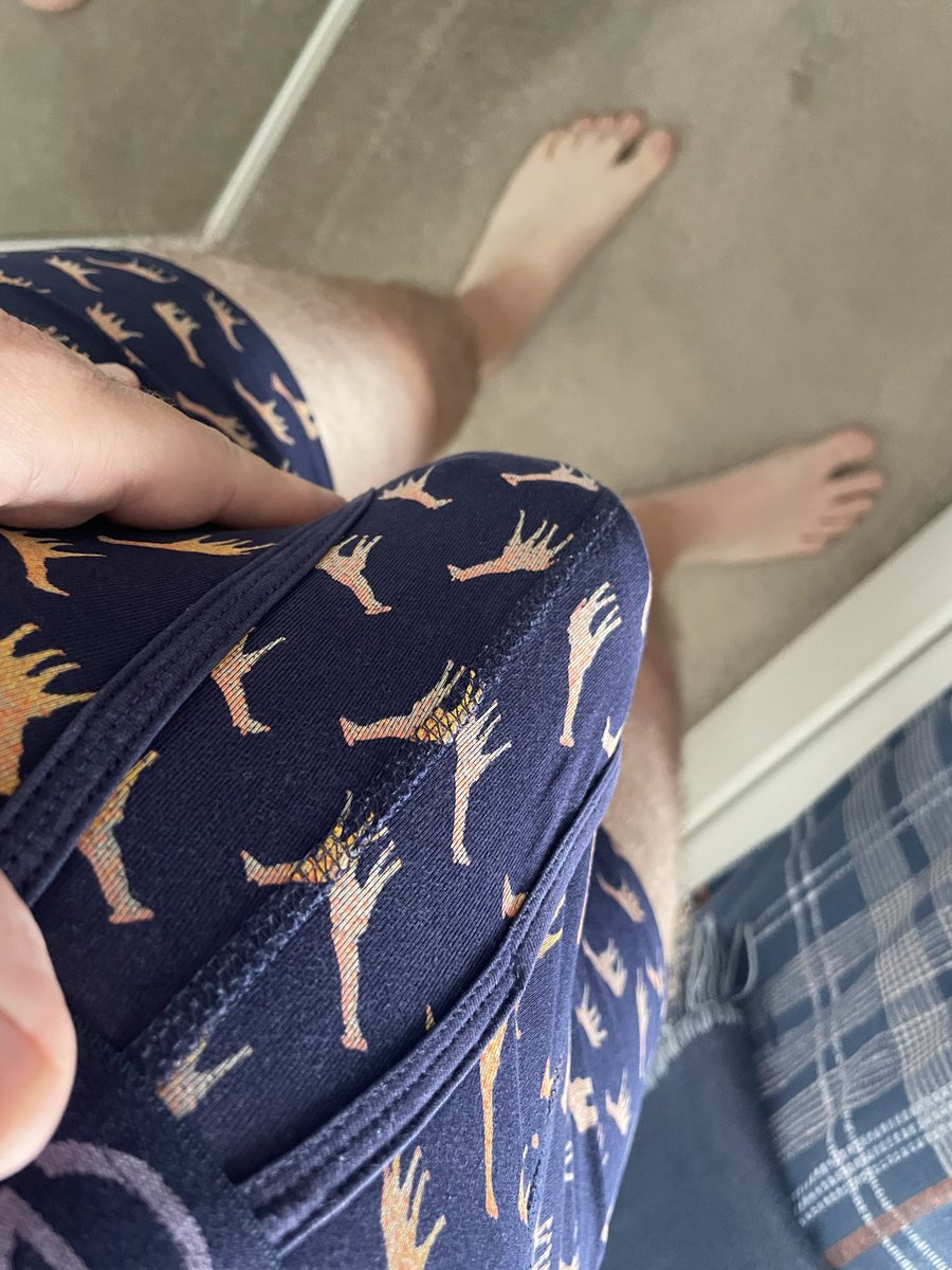 MrJDom67's tweet photo. My tight pants are so tight! https://t.co/74DT3VTA1x