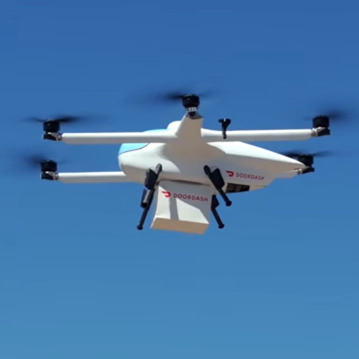 Dexerto's tweet photo. DoorDash is now testing drone deliveries that can bring Chipotle to your door in just under 5 minutes https://t.co/tOcGlFAtsj