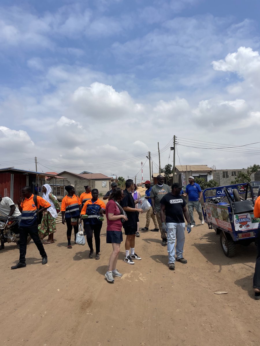 uptwncleaners's tweet photo. Uptown Cleaners is proud to collaborate with Global Touch for Hope Foundation to promote environmental responsibility, community development, and positive change.
When organizations come together with one purpose, communities become stronger and our environment becomes better. https://t.co/pGd6BkWoKU