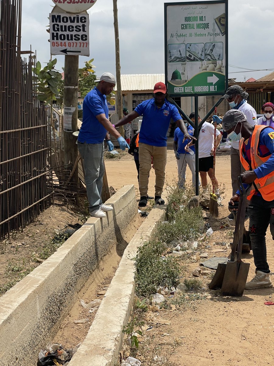 uptwncleaners's tweet photo. Uptown Cleaners is proud to collaborate with Global Touch for Hope Foundation to promote environmental responsibility, community development, and positive change.
When organizations come together with one purpose, communities become stronger and our environment becomes better. https://t.co/pGd6BkWoKU