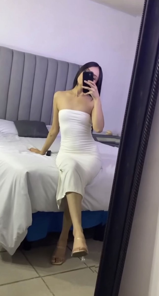 Lilbotty4u's tweet photo. Dónde estás bb? https://t.co/Z1vfjEpjfD