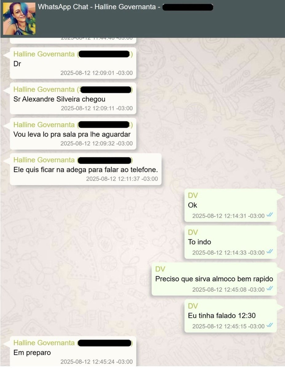 Pri_usabr1's tweet photo. Eita, Lula! A PF achou no celular de Vorcaro uma proximidade nada institucional com Alexandre Silveira. Três reuniões em 2024 e 2025, duas na casa do banqueiro. O dono do Master diz que falou com o ministro de Minas e Energia de Lula sobre fundir Enel e Light.

Energia nas mãos de quem deveria fiscalizar. Coincidência?