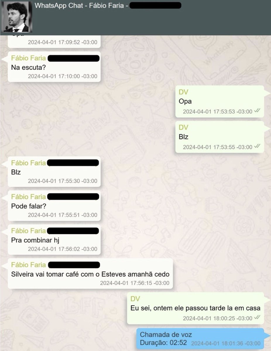 Pri_usabr1's tweet photo. Eita, Lula! A PF achou no celular de Vorcaro uma proximidade nada institucional com Alexandre Silveira. Três reuniões em 2024 e 2025, duas na casa do banqueiro. O dono do Master diz que falou com o ministro de Minas e Energia de Lula sobre fundir Enel e Light.

Energia nas mãos de quem deveria fiscalizar. Coincidência?