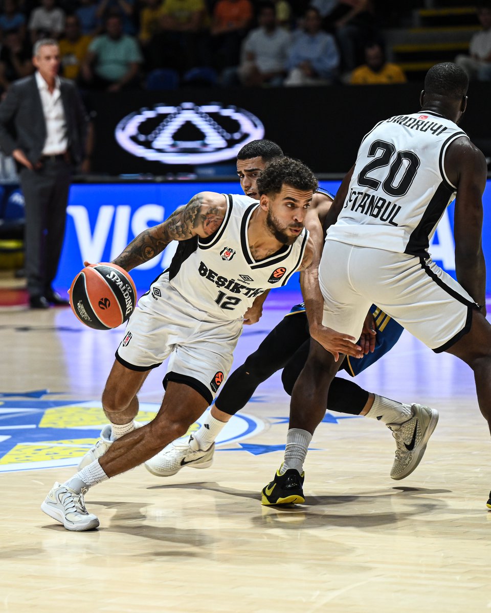BJK_Basketbol's tweet photo. ▪️ 3. Çeyrek Sonucu

Maccabi Rapyd Tel Aviv 63-78 Beşiktaş

@EuroLeague | #HearWeAre https://t.co/aGvjkyjHOy