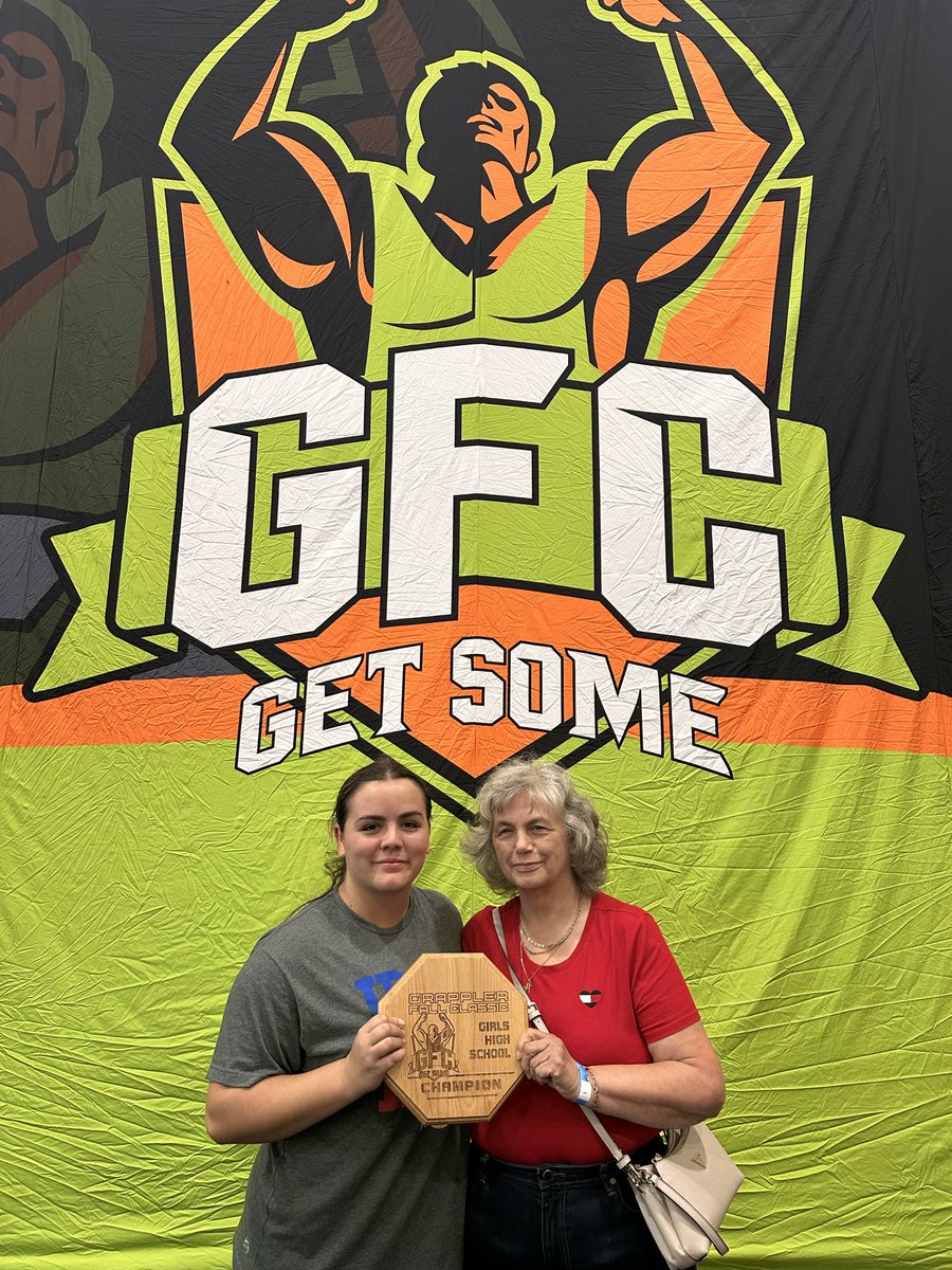 SophiaFortis's tweet photo. Staying Busy. Competed in the GFC this weekend taking 2nd in Freestyle &amp; 1st Folk-style. Great seeing @TU_WnsWrestling come out and see me &amp; My Grandmother from Germany saw me for the 1st time.Just warming up. @MaineSouthAth @99Prblems @CornellRamsWWR @iwusports @KentStWrestling https://t.co/whvcDXYkLM