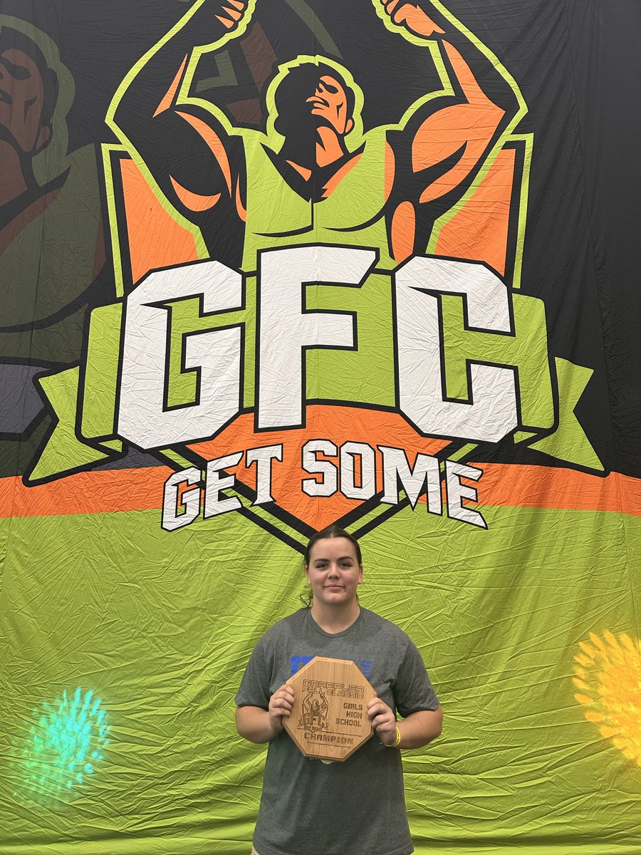 SophiaFortis's tweet photo. Staying Busy. Competed in the GFC this weekend taking 2nd in Freestyle &amp; 1st Folk-style. Great seeing @TU_WnsWrestling come out and see me &amp; My Grandmother from Germany saw me for the 1st time.Just warming up. @MaineSouthAth @99Prblems @CornellRamsWWR @iwusports @KentStWrestling https://t.co/whvcDXYkLM