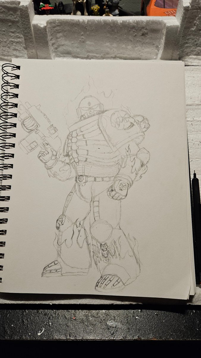Lord_ShaneMG's tweet photo. Preview sketch for my next piece: a Legion of the Damned space marine. The bolter will be longer in the finished drawing, I just planned poorly and ran out of room.

#warhammer40kㅤ #sketchㅤㅤ #drawing https://t.co/d9tKaSLjCb