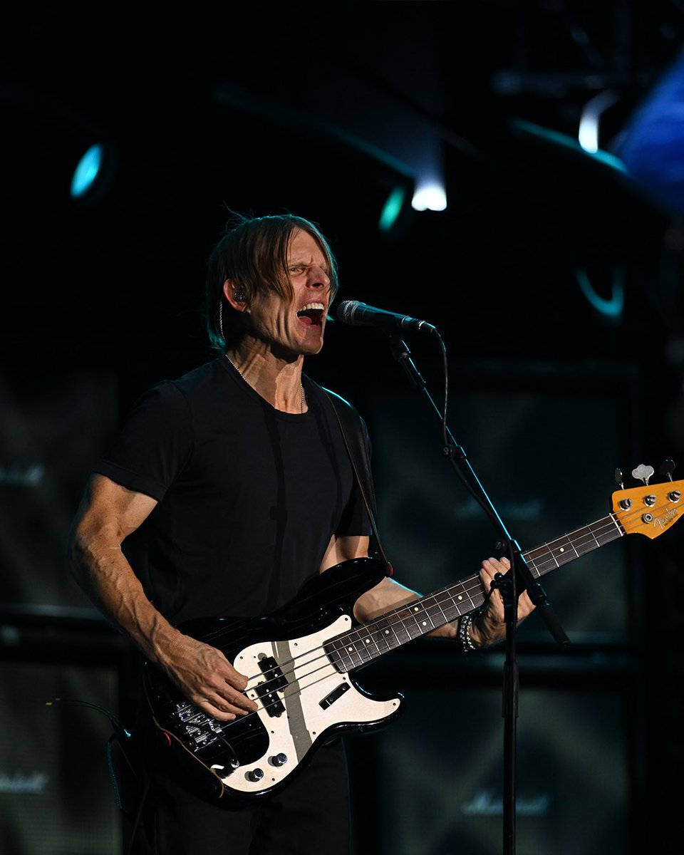 LFFStadium's tweet photo. Still got it @acdc ⚡️ https://t.co/98x4MrcuvH