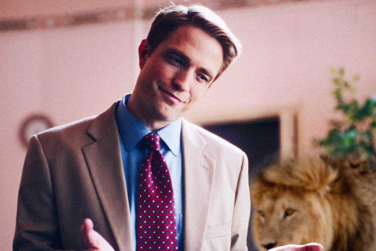 BoneJail's tweet photo. People have been debating the question of "who the real predator is" in Primetime.
I would have thought the answer was obvious, that it's the giant lion that is perpetually stalking the show's set, but I guess some people were too taken in by Pattinson's magnetism to notice. https://t.co/1hTvHDc5im