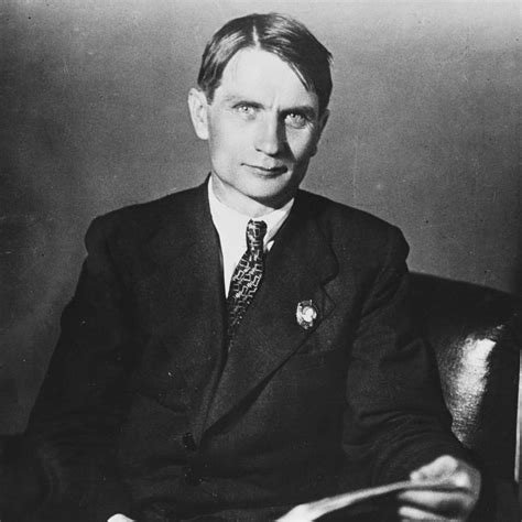 commie_quotes's tweet photo. “In our Soviet Union, men and women are not born; organisms are born, but men and women are made."
- Trofim Lysenko, 1935 https://t.co/MCixqHAzXe
