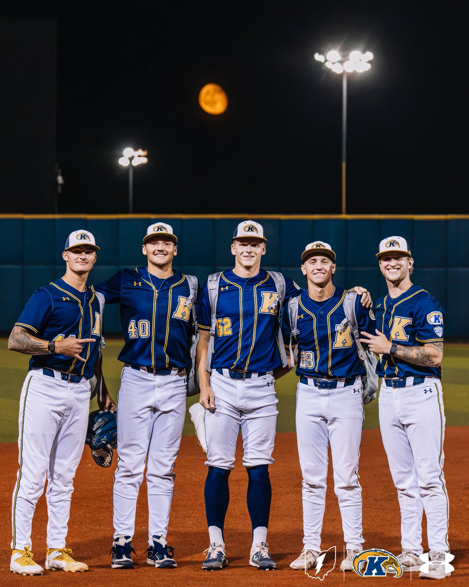KentStBaseball's tweet photo. 𝗦𝗘𝗘 𝗬𝗢𝗨 𝗦𝗨𝗡𝗗𝗔𝗬 𝗙𝗢𝗥 𝗦𝗢𝗠𝗘 𝗠𝗢𝗥𝗘 𝗙𝗔𝗟𝗟 𝗕𝗔𝗟𝗟 𝗔𝗧 𝗦𝗖𝗛𝗢𝗢𝗡𝗬

#GoFlashes⚡️| #BiteDown https://t.co/4Vhse3oYu3