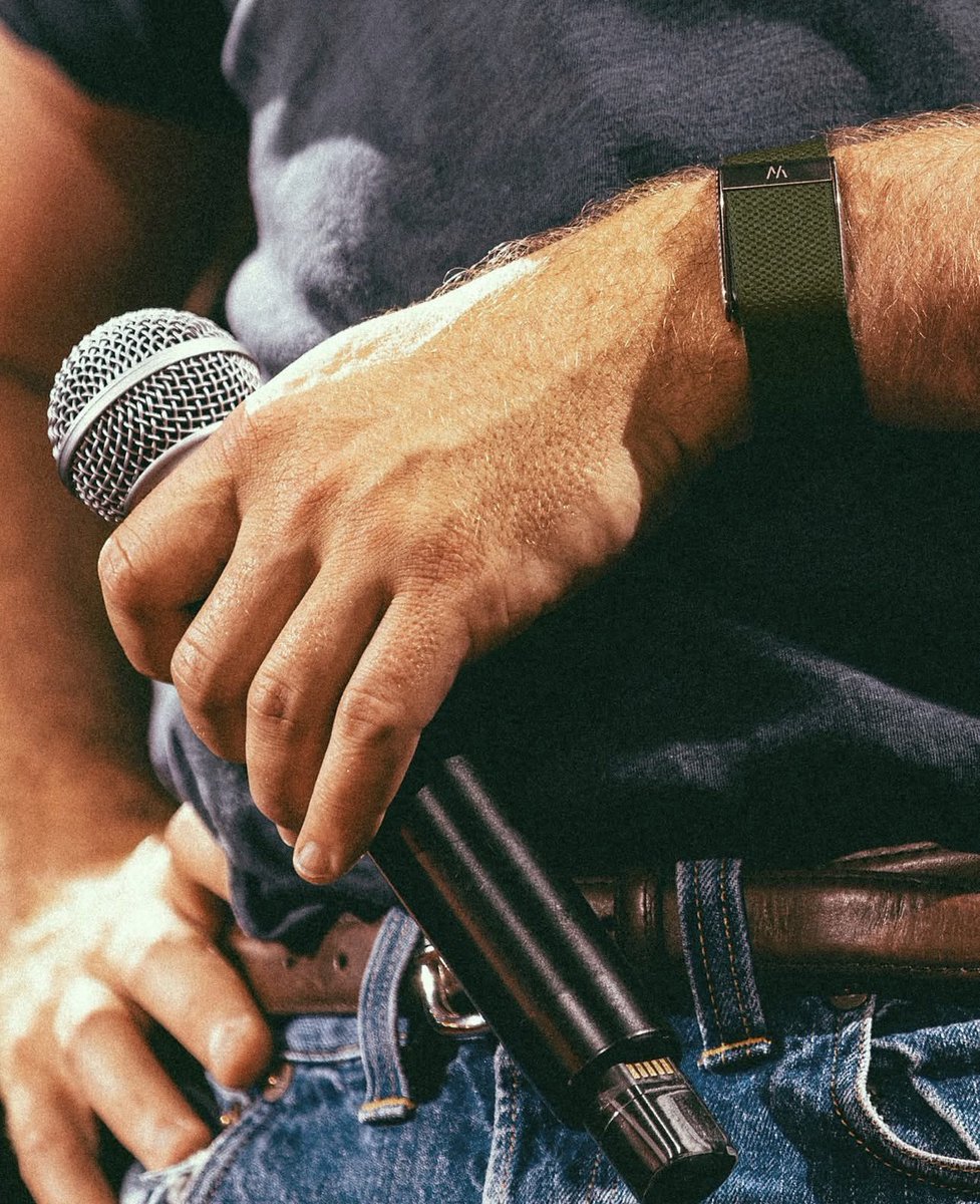 markmac14's tweet photo. We’re delighted to launch Niall’s bespoke WHOOP band this week alongside our friends at @WHOOP.

Niall is currently wearing WHOOP throughout his global Dinner Party Tour, using the technology to monitor his recovery, sleep, strain and overall wellbeing while managing the demands of life on the road.

@NiallOfficial @modestsport