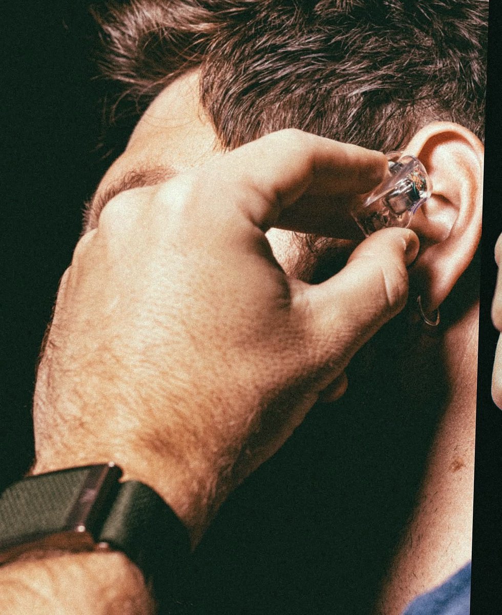 markmac14's tweet photo. We’re delighted to launch Niall’s bespoke WHOOP band this week alongside our friends at @WHOOP.

Niall is currently wearing WHOOP throughout his global Dinner Party Tour, using the technology to monitor his recovery, sleep, strain and overall wellbeing while managing the demands of life on the road.

@NiallOfficial @modestsport