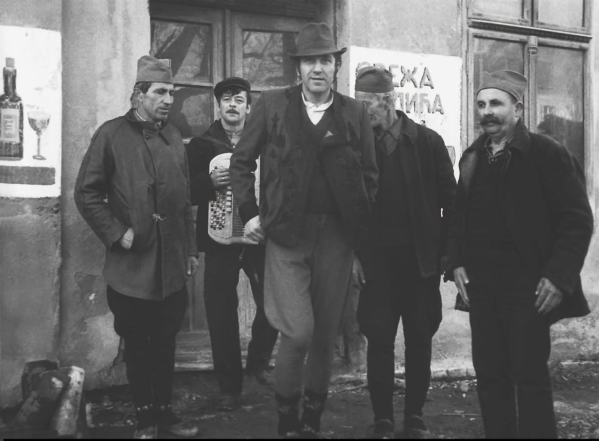 peravojchan's tweet photo. " Грађани села Луга "

🎬 Драгослав Лазић, 1972. https://t.co/W3vG0Ab7lk