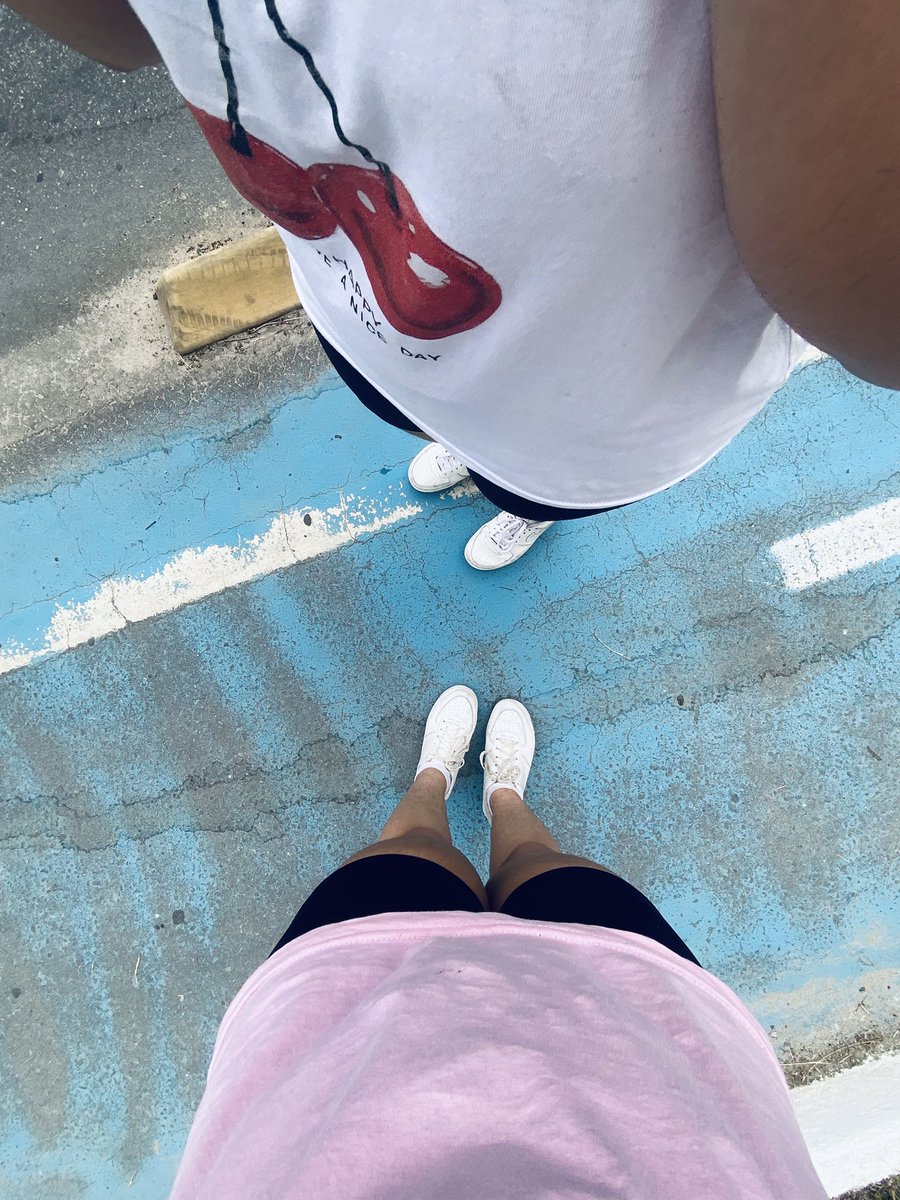 nnixxjoon's tweet photo. caminhei hj com a minha amg,amo https://t.co/bra9L4Qhl6