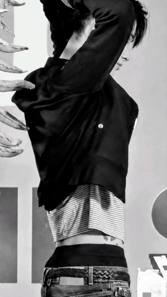 myevanshimr's tweet photo. Ele meio que é meu thinspo https://t.co/nVTv9CR0kY