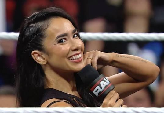 RealAveryBarlow's tweet photo. Jasmine Jade you just a bitch ass punk. You ain't on my level not near to that. You won't last long here because you will soon learn that RIZIN is my show. This is your first match but it could be your last. https://t.co/jjIAQvDGLr