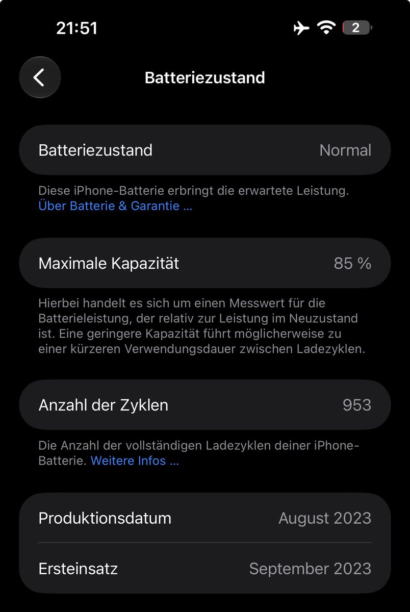 M5_Chip's tweet photo. @LuftkoppTim @captpickle_ Mine seems normal tbh iPhone 15 Pro Max https://t.co/nYebkS5G0H