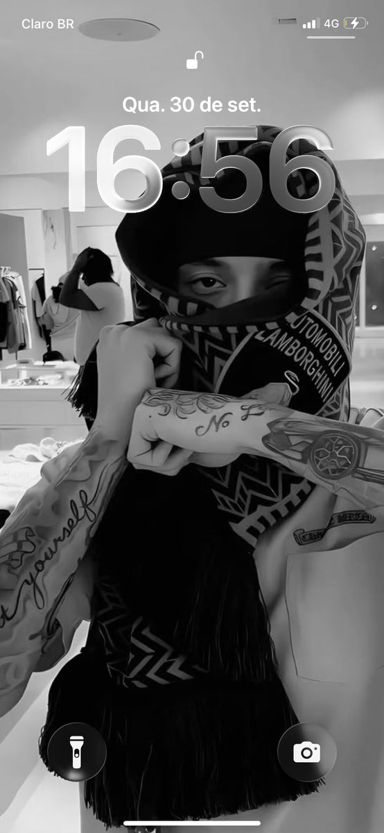 kakashqs's tweet photo. perfil / tela de bloqueio / última música reproduzida / pinterest https://t.co/VIj8J5oa8u