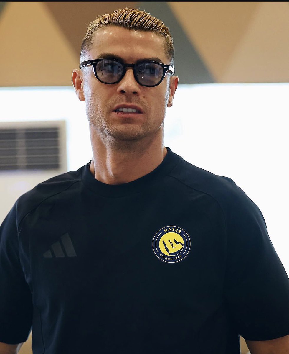 BigPrehman's tweet photo. After the National Team Coach's press conference, and following a conversation with the President of the Portuguese Football Federation, I made the decision to leave the National Team camp.
A True Legend ❤️ https://t.co/cwC5Lv4HUZ