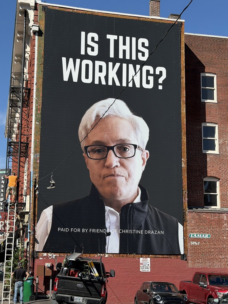 KyleBunchOR's tweet photo. It’s time to fire @TinaKotek! https://t.co/6qIhm932Jp